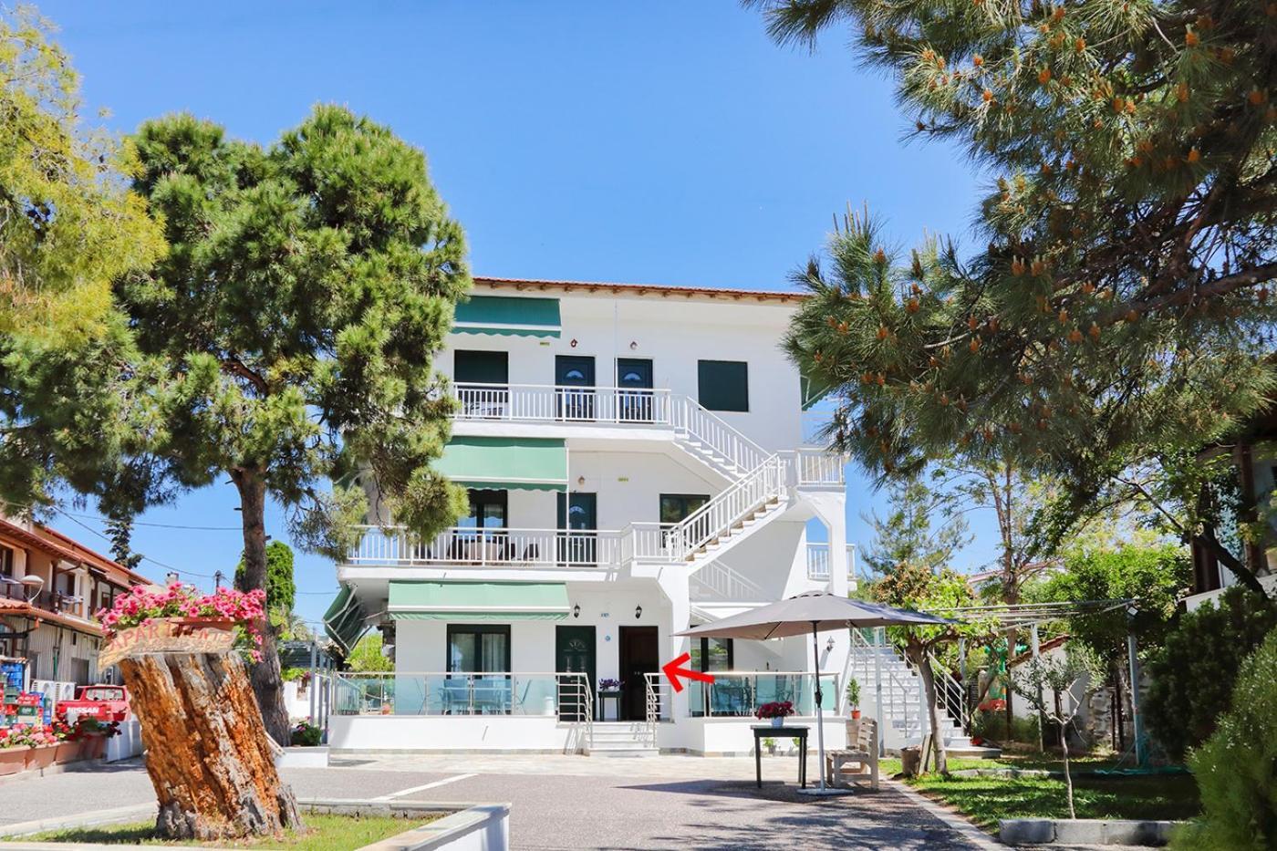 Agapitos Apartments Nikiti  Exteriér fotografie