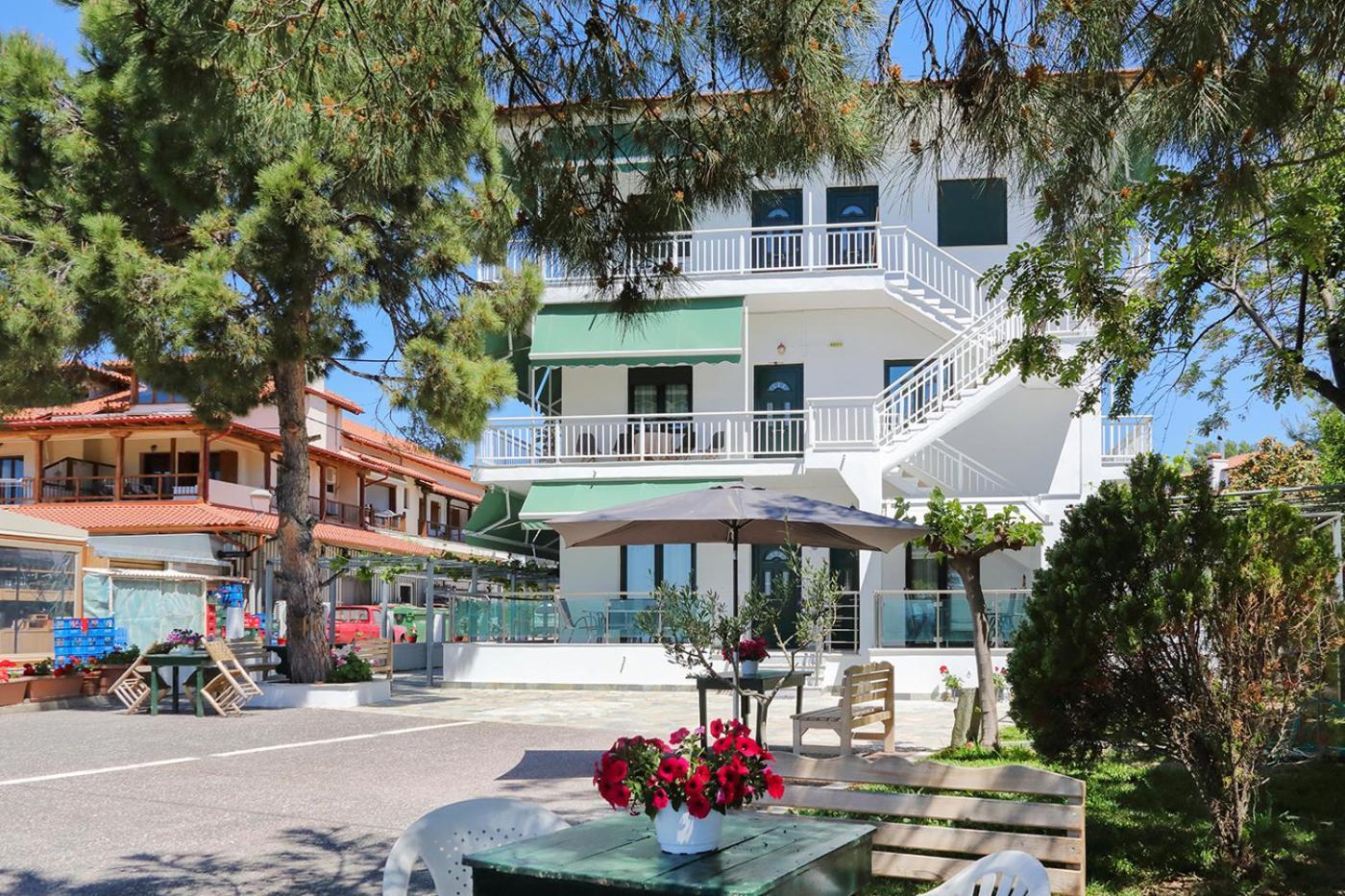 Agapitos Apartments Nikiti  Exteriér fotografie